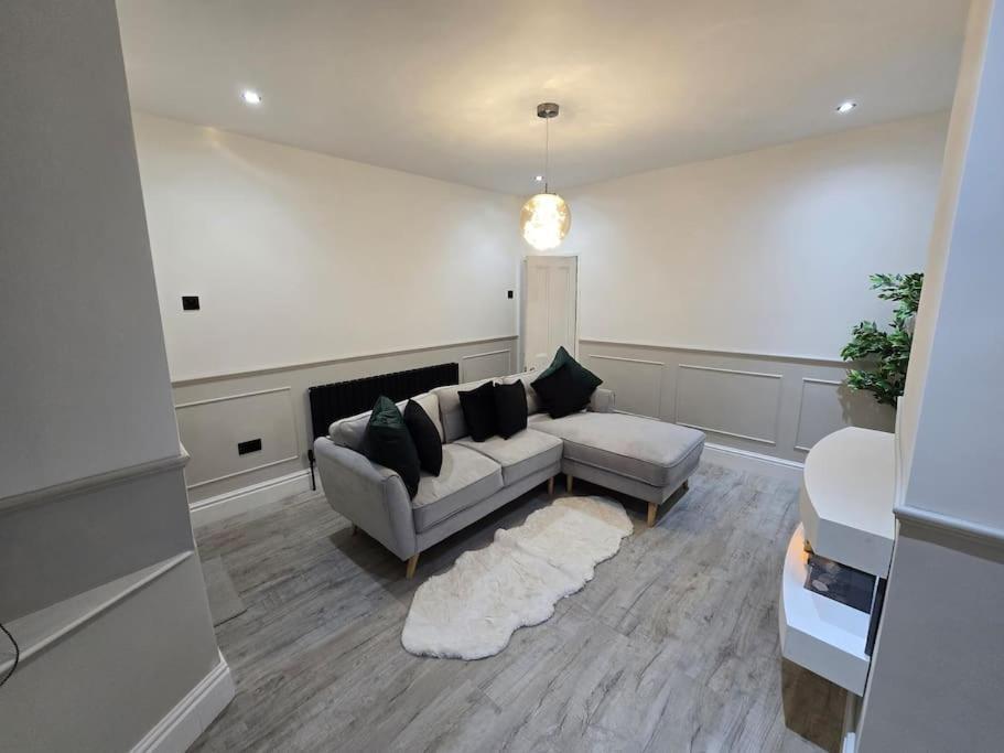 Excellent - Close To Centre Location! Holiday home