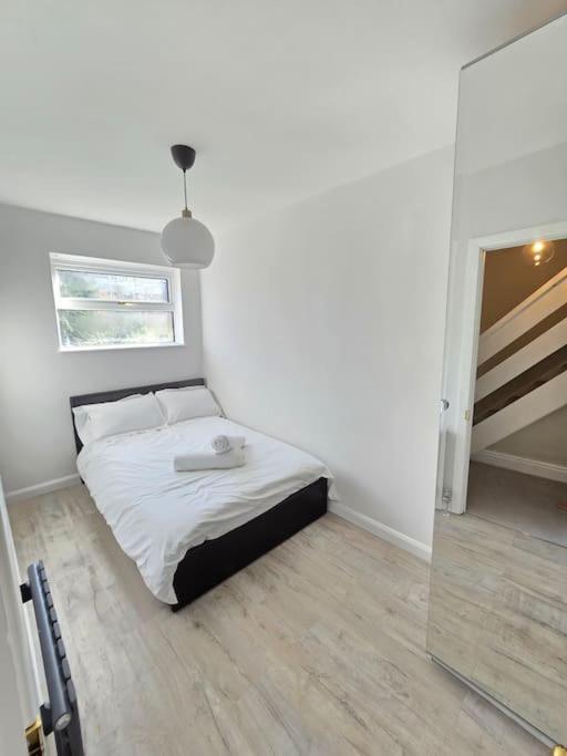 Excellent - Close To Centre Location! Holiday home *